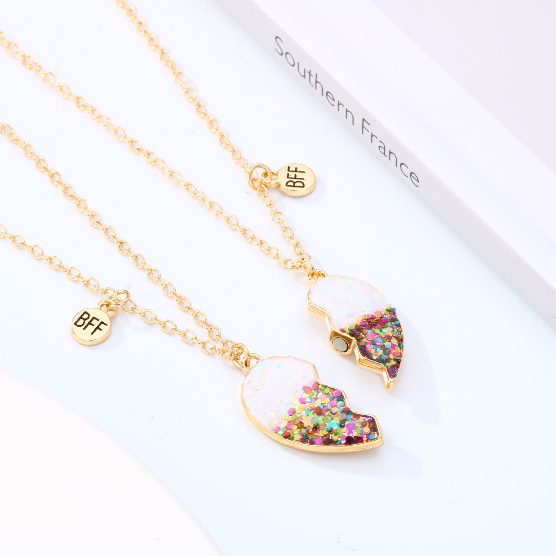 Color Sequin Magnetic Heart Necklace