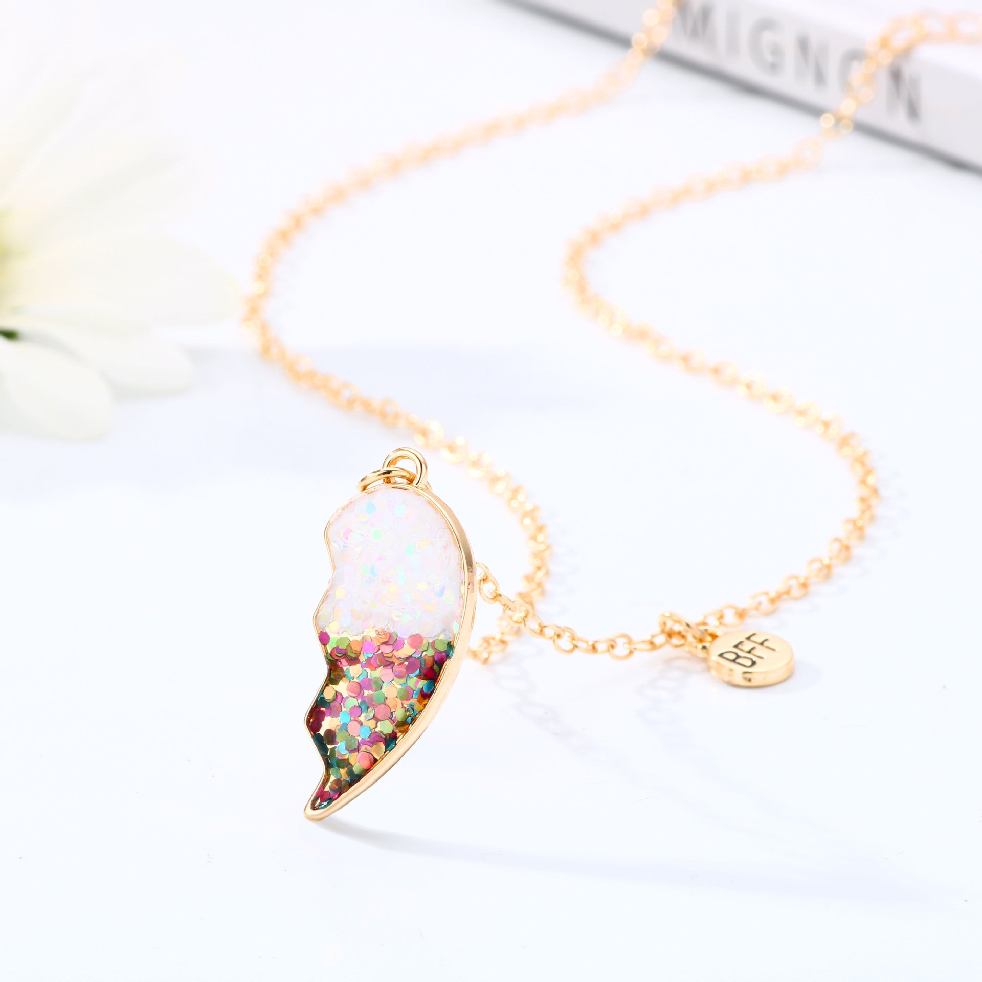 Color Sequin Magnetic Heart Necklace