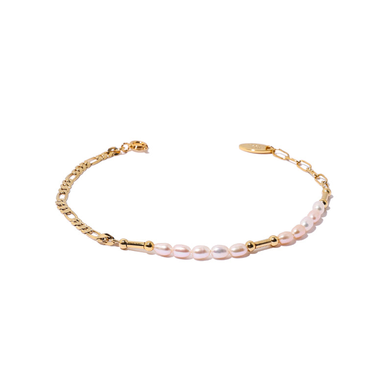 This image showcases a sophisticated natural pearl chain bracelet from ChicBlingBabe, featuring a luxurious 18K gold-plated finish. Perfect for adding an elegant touch to any outfit, this timeless piece of jewelry is ideal for special occasions, parties, or daily wear.