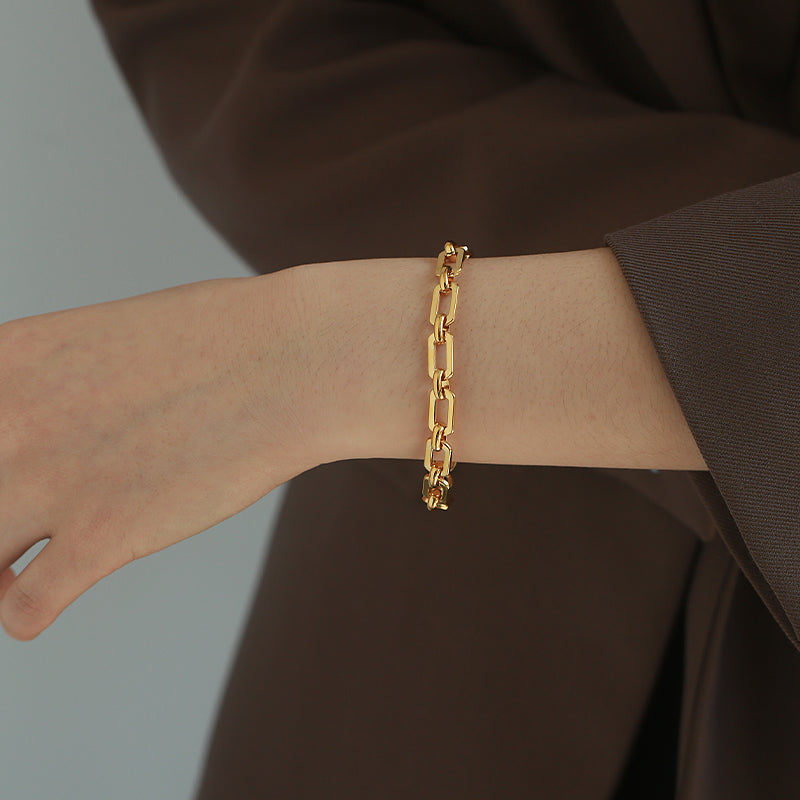 Trendy Chunky Gold Chain Bracelet
