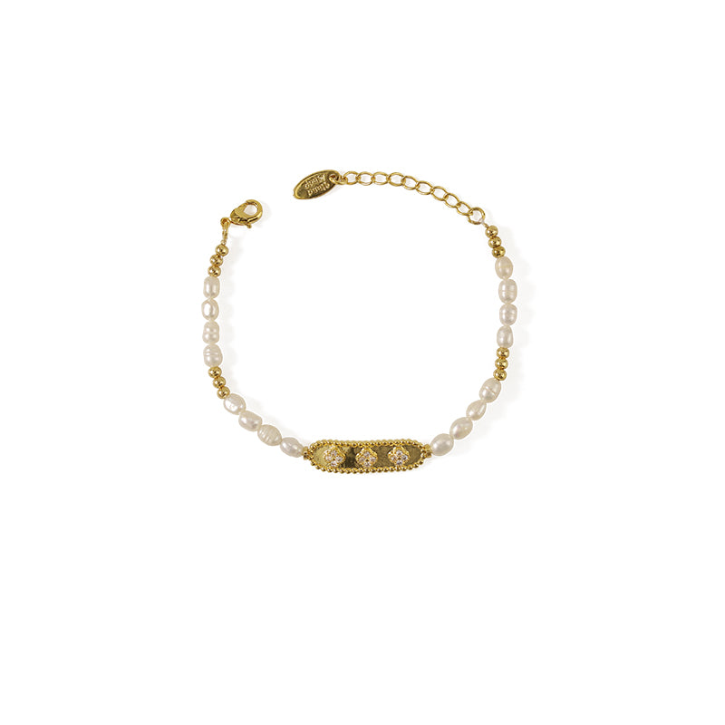 Elegant Freshwater Pearl Bracelet