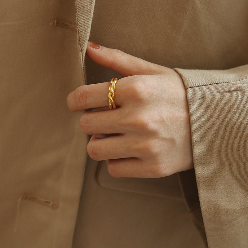 Twist Design Open Band Ring