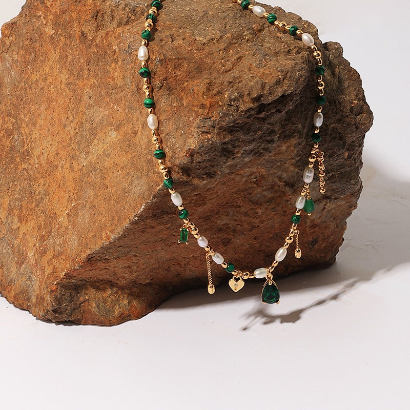 Vintage Court Style Pearl Necklace
