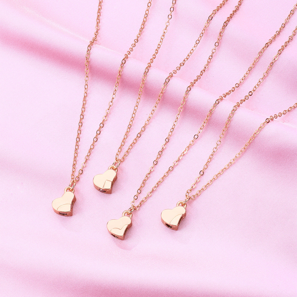 Magnetic 4-Petal Clover Necklace Set | Matching Puzzle Pendant for