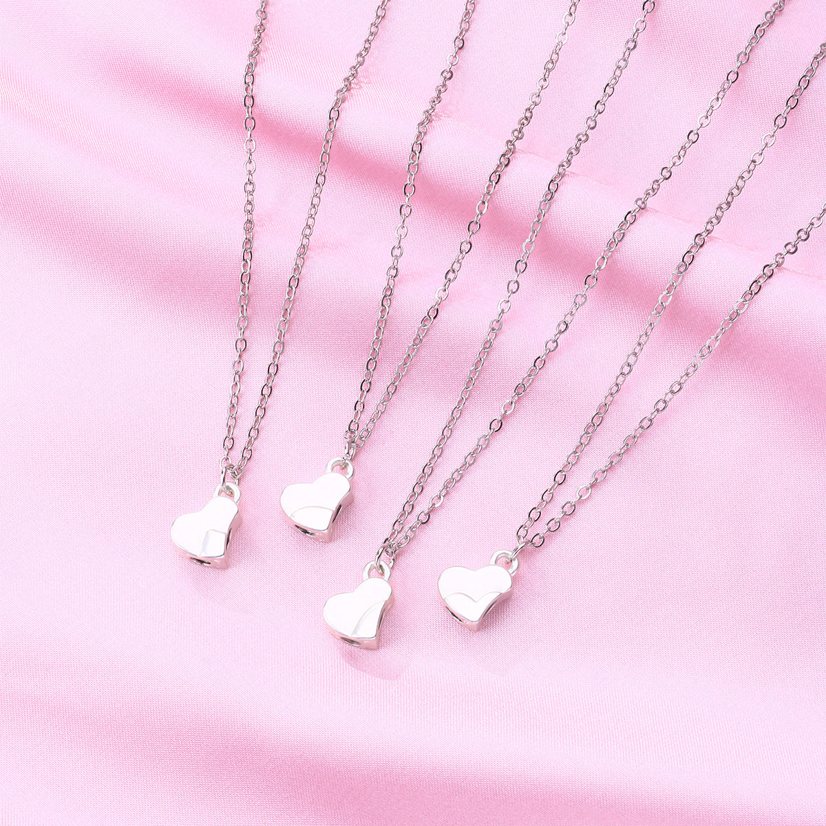 4-Leaf Clover Magnetic Necklace