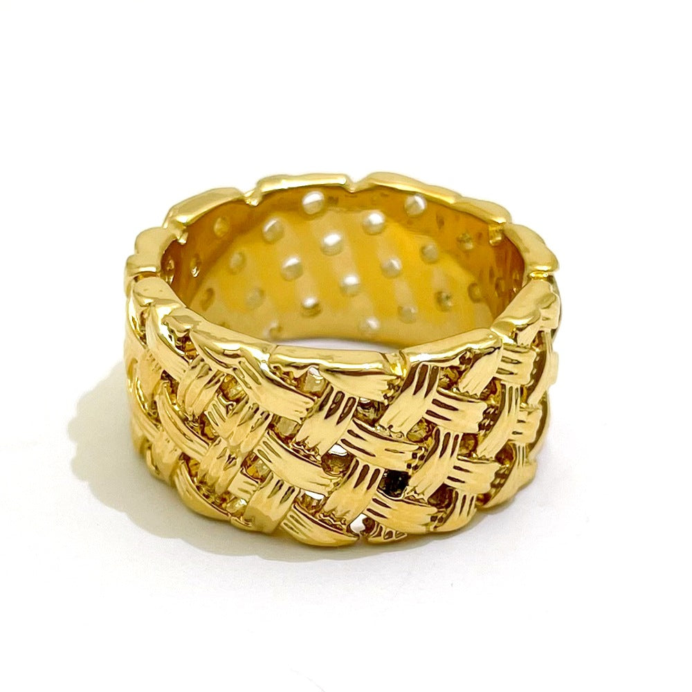 Braided pattern metal ring