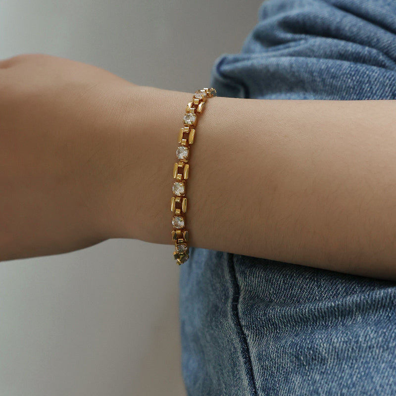 Cool Luxe Square Zircon Bracelet